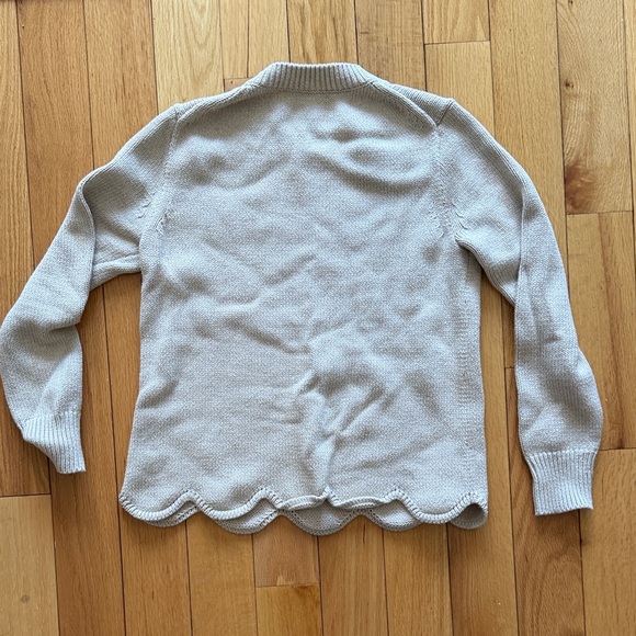 NWOT J. Crew Scallop-Hem Crewneck Sweater in Light Taupe - Picture 3 of 3